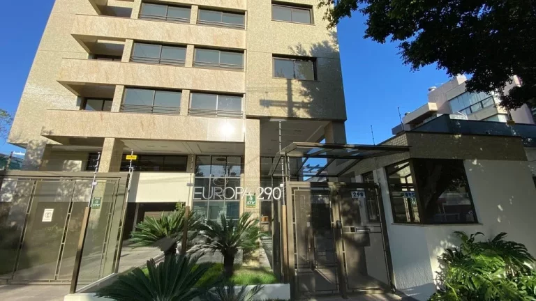 Imagem Apartamento à venda no bairro Petrópolis - Porto Alegre/RS