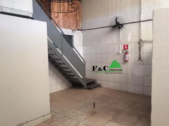 Imagem Salão Comercial para Locação em Limeira, Vila Queiroz, 1 dormitório, 3 banheiros