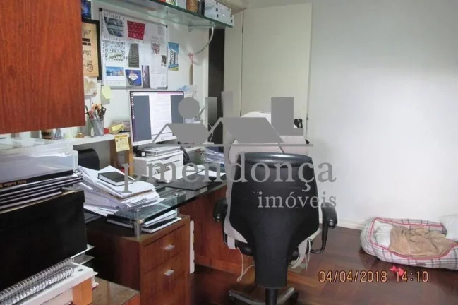 Imagem Apartamento em Perdizes com 04 quartos (02 suí­tes) e 04 vagas, 190m² com varanda gourmet.