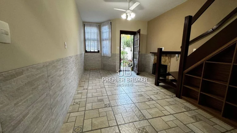 Imagem Casa à venda, 58 m² por R$ 420.000,00 - Parque do Imbui - Teresópolis/RJ