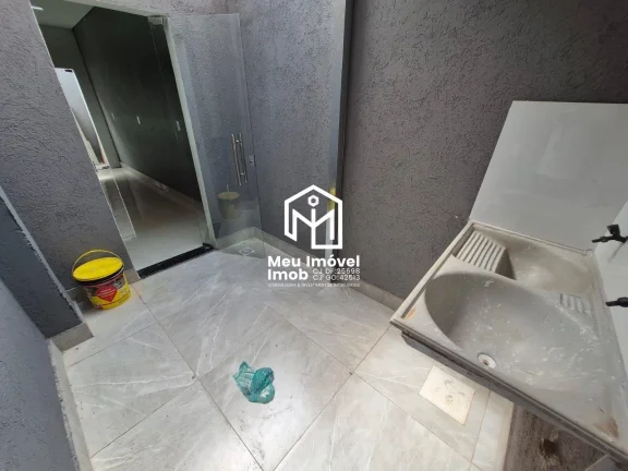 Casa Térrea 3 Quartos 1 Suíte 2 Vagas no Recanto das Emas/DF