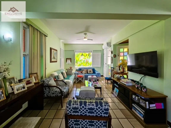 Imagem Casa para Venda em Salvador, Piatã, 3 dormitórios, 2 suítes, 6 banheiros, 4 vagas
