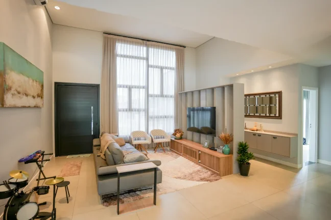 Imagem Casa à venda alto padrão - Área útil 250 m2 com 3 dormitórios sendo 3 suítes - 5 vagas - Condomínio