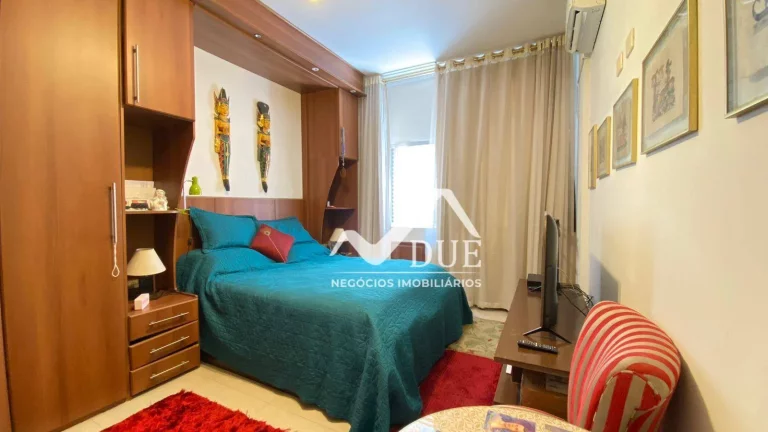 Imagem Apartamento no Gonzaga, frente mar, com vista , amplo e pronto para morar