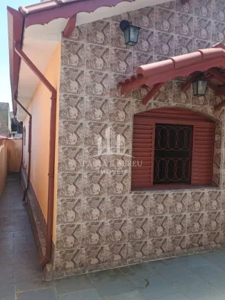 Imagem Excelente Casa 209m² (frente 11,5metros), Financia, 2 Dormitórios, Sala, Copa, Cozinha, 2 Banheiros, Área de Lazer com Churrasqueira na Vila Dirce, Mauá-SP