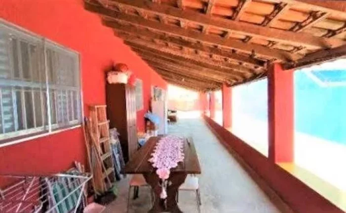 Imagem Casa com 2 dormitórios à venda na Ilha Comprida/SP