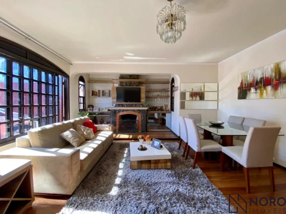 Imagem Casa 4 dormitórios à venda Caturrita Santa Maria/RS