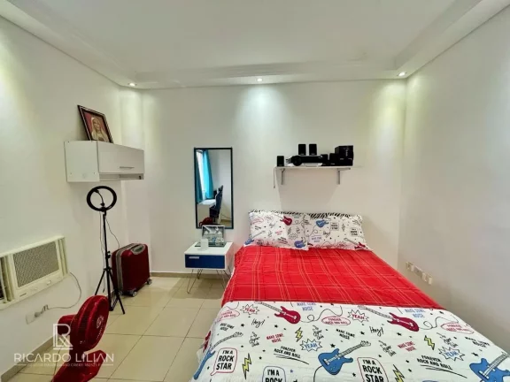 Imagem Cobertura Triplex de Luxo na Ponta da Praia, Santos: Viva o Sonho à Beira-Mar!