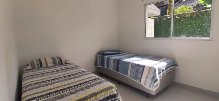 Imagem Casa à venda Riviera módulo 3 a poucos metros da praia.