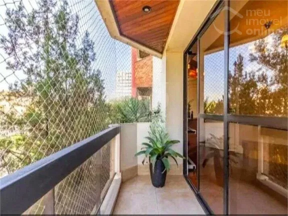 Imagem Apartamento com 140m2, 3 quartos (1 suíte) e 3 vagas a venda em Pinheiros, São Paulo