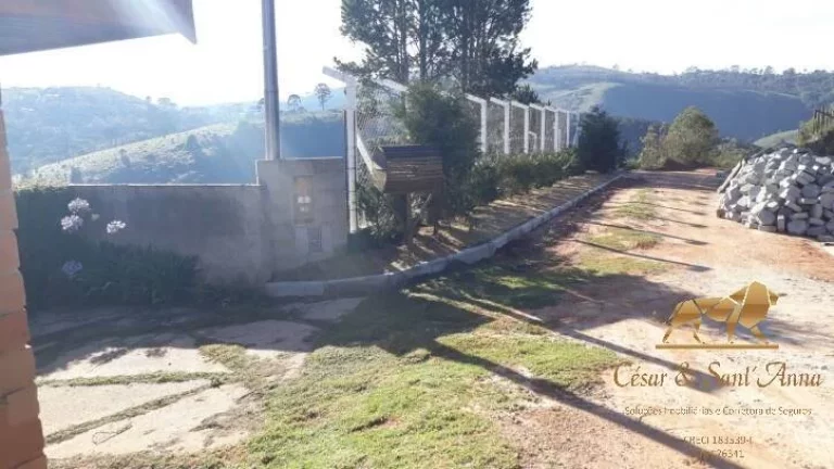 Imagem Casa com linda vista e 3 dormitórios à venda, 308 m² - Campos do Jordão/SP