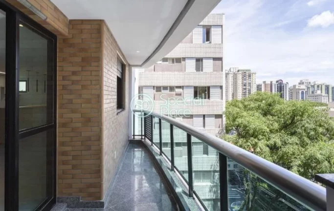 Imagem Duplex reformado em Higienópolis para venda *140m² privativos *2 suites *Closet *Cozinha americana...