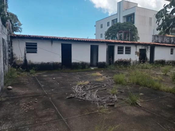 Imagem Casa para locacao comercial na rua dos sambaquis