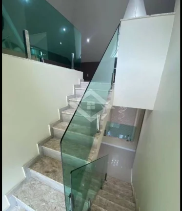 Imagem CASA TRIPLEX COM 300M2 EM CONDOMÍNIO FECHADO TAQUARA MUITO BOM GOSTO