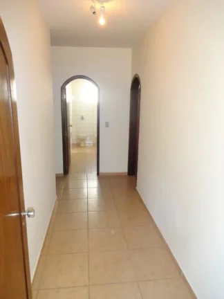 Imagem Apartamento amplo muito bem localizado no Centro com excelente estrutura, com 3 quartos, todos com a...