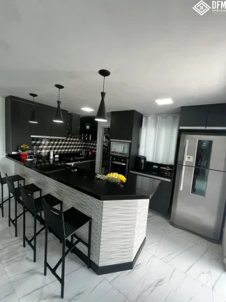 Imagem Sobrado com 3 Dormitorio(s) localizado(a) no bairro Residencial Colinas em Mogi das Cruzes / Mato Grosso do Sul Ref.:4332