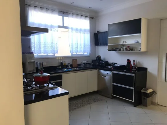 Imagem Casa no Res. Gênesis I - 498m²