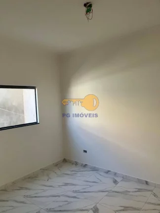 Imagem CASA COM 3 DORMITÓRIOS NO BALNEÁRIO SHANGRI-LA A 1,2Km DO MAR