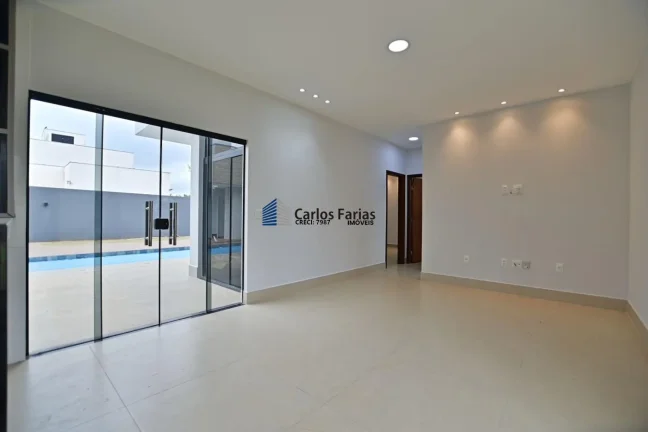 Imagem Casa em Condomínio para Venda em Brasília, Setor Habitacional Jardim Botânico, 2 dormitórios, 1 suíte, 3 banheiros, 4 vagas