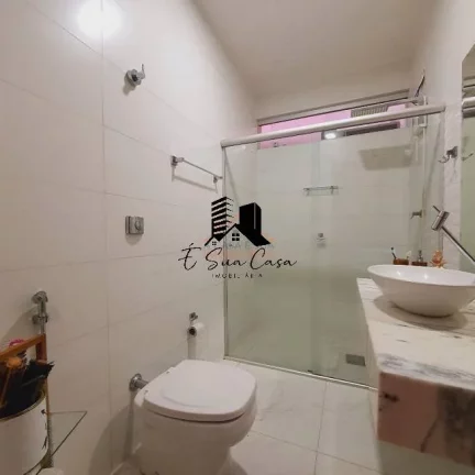 Imagem Casa com 3 Quartos à Venda bairro Glória / Eldorado Contagem MG