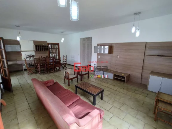 Imagem Casa à venda, 418 m² por R$ 3.300.000,00 - Ogiva - Cabo Frio/RJ