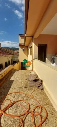 Imagem Casa para Venda em São Roque, Centro, 3 dormitórios, 1 suíte, 3 banheiros, 4 vagas