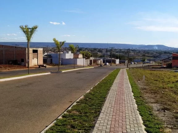 Imagem Lotes Comerciais Parcelados em Avenida Pronta Para o Comércio em Caldas Novas