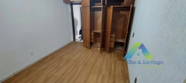 Imagem JARDIM MARISTELA Sobrado 135M², 3 dormitórios, 2 vagas com ótima localização e valor !!!