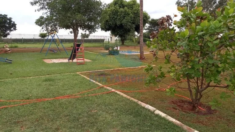 Imagem Terreno Condomínio - Jardinópolis - Zona Rural