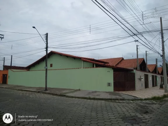 Imagem CASA COM PISCINA ÓTIMA LOCALIZAÇÃO EM MONGAGUÁ!