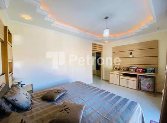 Imagem CASA RESIDENCIAL em GOVERNADOR CELSO RAMOS - SC, Calheiros