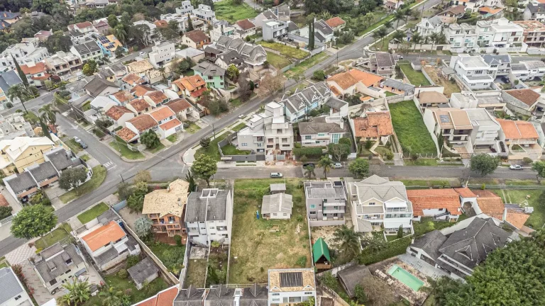 Imagem Terreno a venda no Mossunguê
