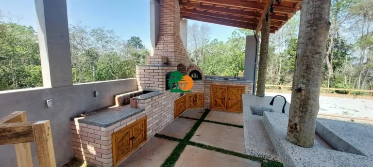 Imagem Sítio para Venda em São Roque, Vila Darcy Penteado (mailasqui), 4 dormitórios, 2 suítes, 1 banheiro