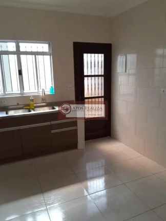 Imagem Sobrado à Venda no Jardim Regis SP, 3 Quartos, 2 Suítes, 100m²