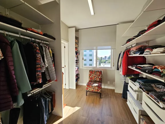 Imagem HCVK 564 Apto 10394-EX - Apartamento à venda no bairro Higienópolis - Porto Alegre/RS