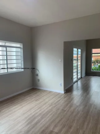 Imagem Casa para Locação em Limeira, Vila Claudia, 3 dormitórios, 2 banheiros, 2 vagas