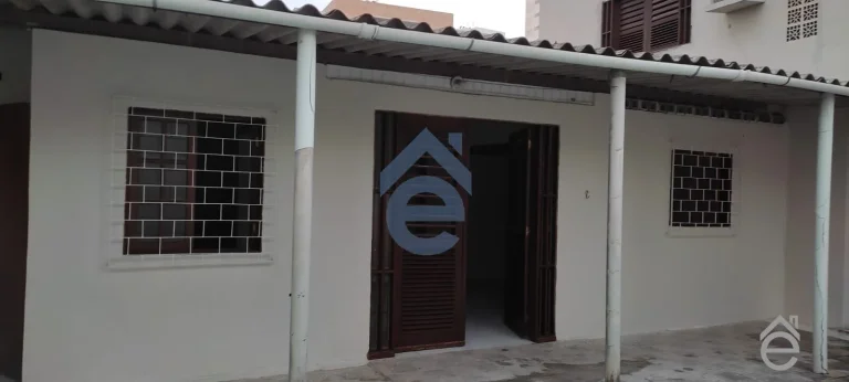 Imagem Casa à venda na Gruta de Lourdes,8/4, sendo 3 suítes, piscina, 450m², excelente
