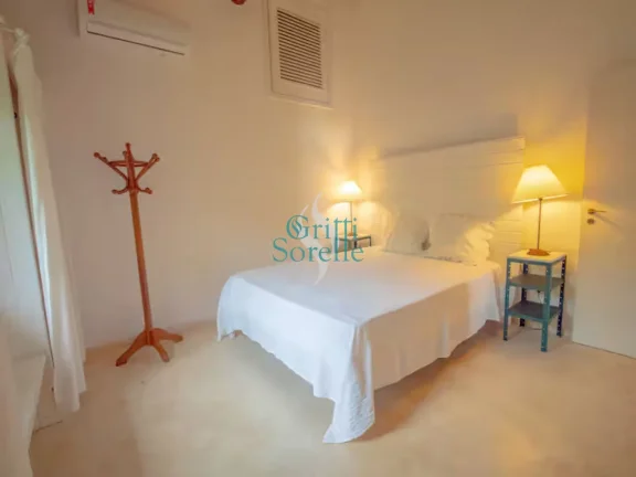 Imagem Casa Térrea à Venda em Condomínio na Praia Dura - Ubatuba/SP.
