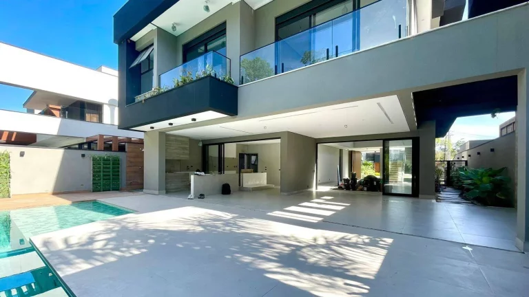 Imagem Casa com 6 dormitórios à venda, 480 m por R$ 7.000.000,00 - Riviera