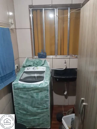 Imagem 5 Casas no terreno e mais um terreno livre nos fundos com acesso a outra rua / Zona sul / Localizado no Jardim Iporã / Região do terminal varginha