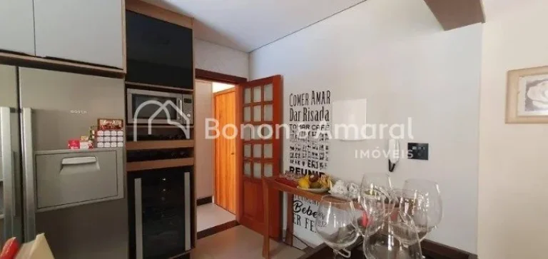 Imagem Ãtima oportunidade de realizar seu sonho de adquirir uma linda casa estilo sobrado com 250 mÂ² de Ã...