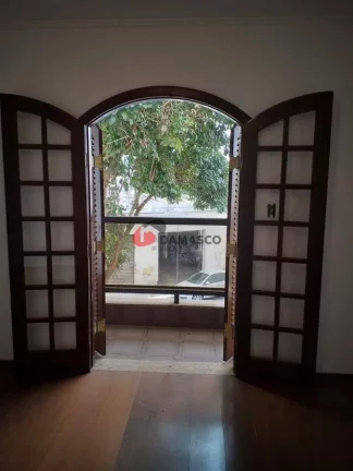 Imagem Sobrado à venda 3 Quartos, 1 Suite, 4 Vagas, 250M², Olímpico, São Caetano do Sul - SP
