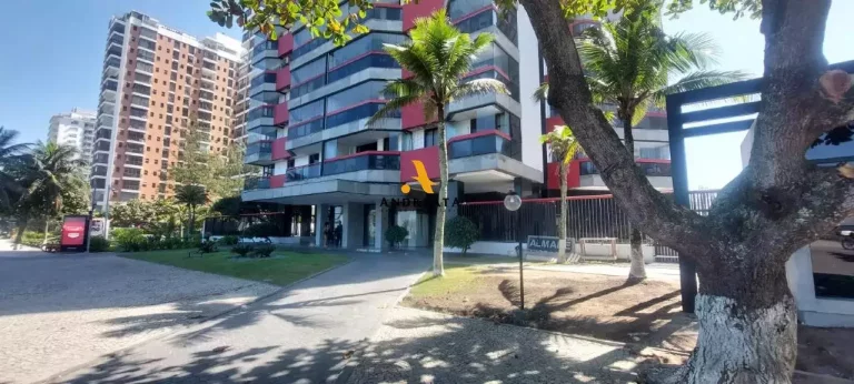 Imagem AVENIDA LUCIO COSTA - Excelente Apartamento 3 quartos frontal mar