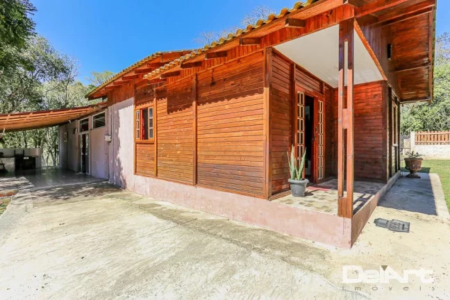 Imagem Chácara com piscina e residência com 160m2 - no Tijuco Preto - com 3.731m² de terreno - localizada ANTES DO PEDÁGIO a apenas 4 km do Portal de Rio Neg