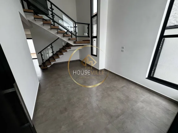 Imagem Casa Sobrado em condomínio, 4 Dormitórios( 3 suítes),Condomínio Mantiqueira