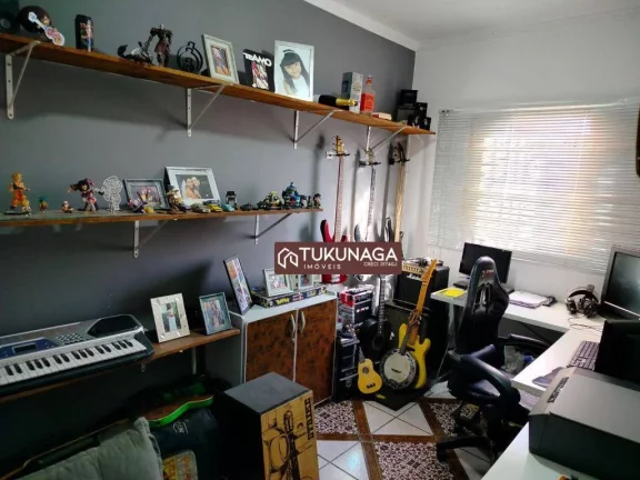 Imagem Sobrado com 4quartos à venda, 225 m² por R$ 490.000 - Jardim Rosana - Guarulhos/SP
