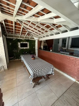 Imagem Ótima casa a venda em Amparo, térrea com lazer