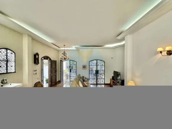Imagem Casa a Venda no bairro Granja Viana - Cotia, SP