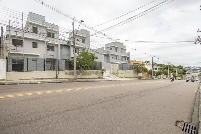 Imagem Sobrado novo em condominio fechado no Hauer