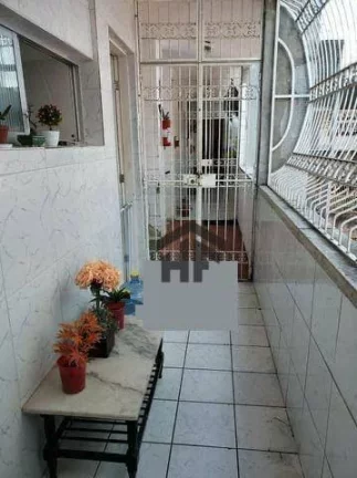 Imagem Apartamento de 158m² à venda, com 03 quartos (01 suíte), localizado na Torre, Recife - Pernambuco.